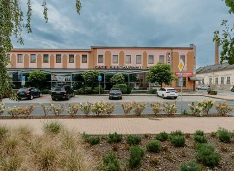 Víkendový wellness pobyt v Hoteli Slovan*** v srdci Lučenca