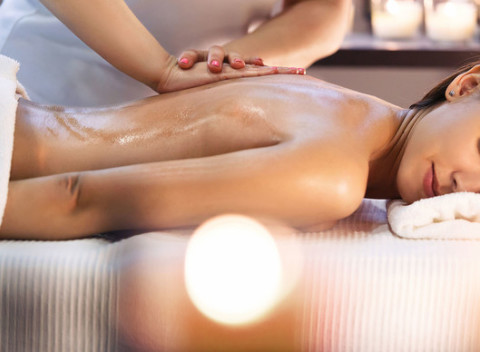 Intenzívny masérsky kurz zameraný na praktickú stránku s certifikátom.