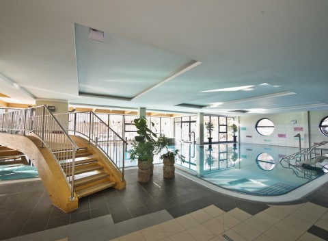 Pobyt v centre Tatranskej Lomnice v 3* hoteli SOREA Urán s krásnym novým wellness a bazénom.