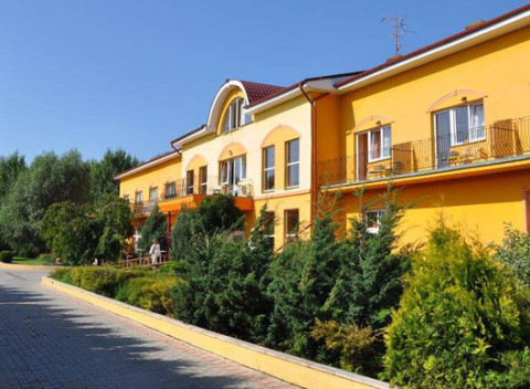 Relax v penzióne Iveta so soľnou jaskyňou a možnosťou kúpania v Podhájskej.