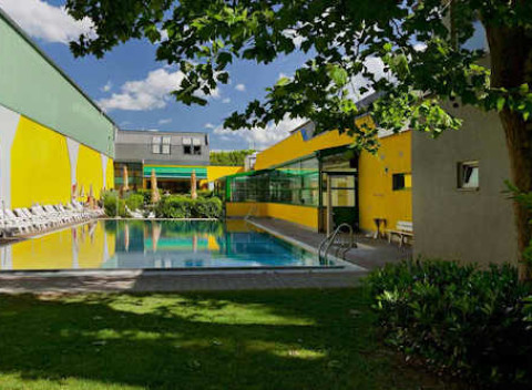 Víkend vo Viedni v Sporthoteli**** s raňajkami a neobmedzeným wellnessom.