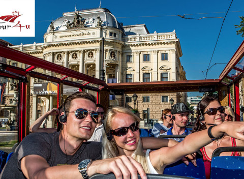 Vyhliadková jazda Starým Mestom na originálnom vláčiku Prešporáčik-Oldtimer®.