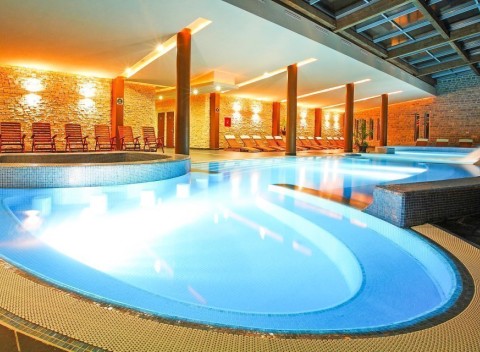 Maďarsko v Anna Grand Hoteli **** s neobmedzeným wellness a polpenziou.