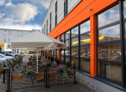 Víkend pre dvoch v tichej oblasti Krakova za super cenu v System - Hotel Kraków.