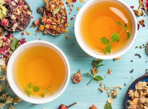 Bio čaj z Cistus Incanus – ruže skalnej s detoxikačnými účinkami.