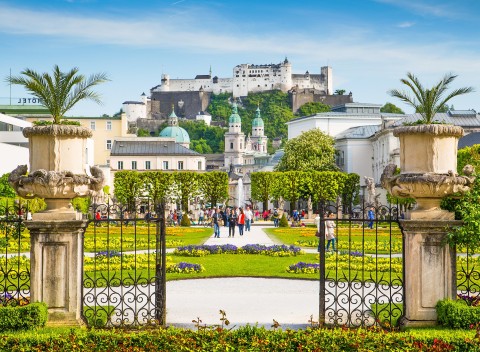 Salzburg v JUFA Hoteli Salzburg City blízko najlepších pamiatok a s raňajkami.