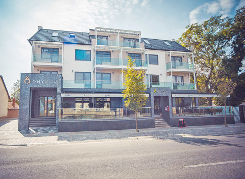 Maďarsko: Kúpele Sárvár v aparthoteli s polpenziou a 2 vstupmi do termálov.