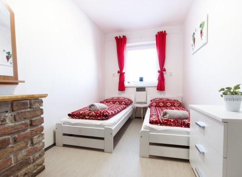 Južná Morava: Penzion U Palečků s wellness, polopenziou a večerom plným vína.