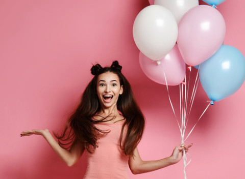 Hélium vrátane 30, 50 alebo 100 balónikov. Na párty, svadbu, večierok či zábava pre deti.