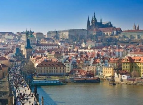 Príjemné ubytovanie v zimnej Prahe pre dvoch v komfortnom hoteli Aida s bohatými raňajkami.