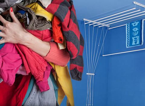 Stropný sušiak na bielizeň Dokáže ušetriť obrovské množstvo priestoru