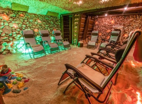 Vstup alebo permanentka do soľnej bane - 100 % prírodná a príjemná terapia.