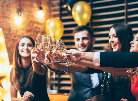 Znojmo: silvestrovský pobyt v Hoteli Bax *** s polpenziou, vínom a aquaparkom.