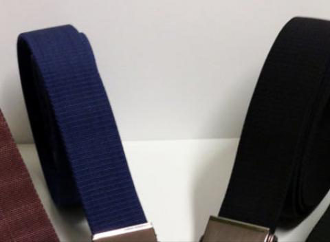 Šikovný elastický opasokKvalitné spracovanie a skvelé prevedenie