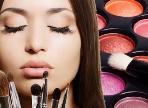 Ovládnite svoje šminky Miniškola líčenia Beauty manual pre 1 či 2 osoby 