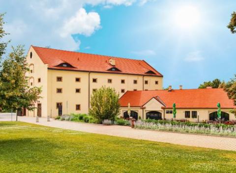 Urobte z milovanej princeznú Doprajte si spoločne odpočinok v Zámockom hoteli 