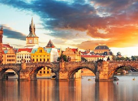 Jedinečný pobyt v  Prahe Ubytovanie s raňajkami v pokojnej časti mesta