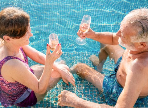 Seniorský pobyt 50+ : Podhájska v Penzióne Alfa so zľavou do Rímskych kúpeľov.