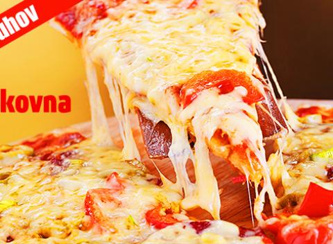 Fantastická veľká pizza Vezmite priateľov či rodinu a pochutnajte si spolu 