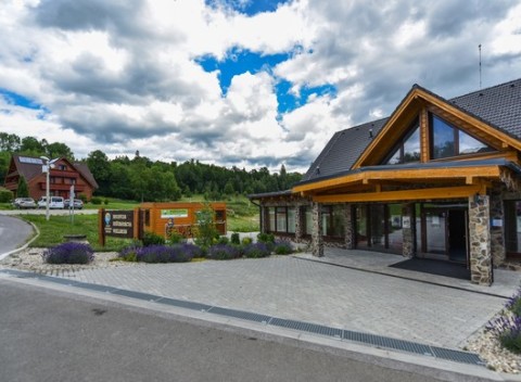 Leto v nádhernej Levočskej Doline pri biokúpalisku s polpenziou a vstupom do wellness.