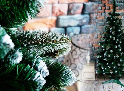 Chráňte našu prírodu Luxusný umelý vianočný stromček -  3 druhy