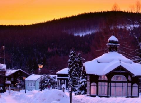 Oddych v jesenickej prírode Dovolenka v kúpeľnej dedinke Karlova Studánka 