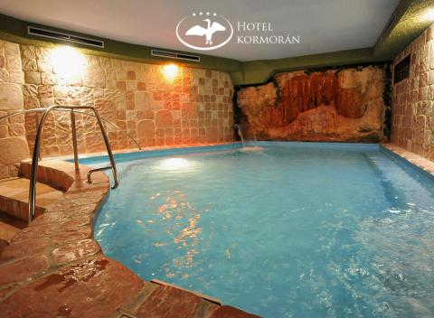 Romantický wellness pobyt Užite si pravú atmósféru a chutné jedlo pre dvoch 