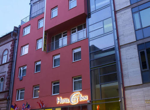 Silvestrovský pobyt na 2 noci v 4* hoteli City Inn Budapešť pre doch.