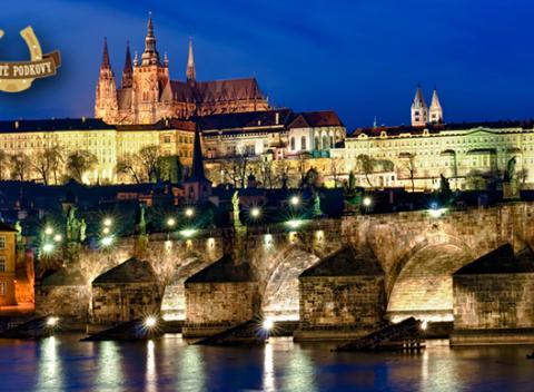 Romantika v Prahe priamo pod Pražským hradom. Ubytovanie na 1 noc v komfortných apartmánoch v centre neďaleko vyhľadávaných pamiatok.