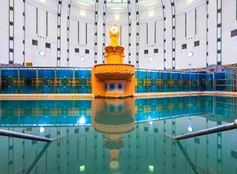 Hotel Panoráma*** pre dvoch je výborná voľba keď vonku ticho padá mráz. Doprajte si zimný relax v podmanivých Piešťanoch.