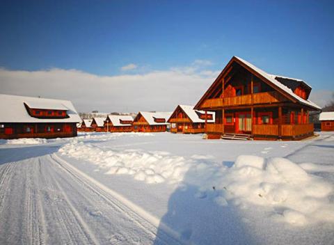 Unikátne zruby Magura Village až pre 6 osôb na Liptove. Bezkonkurenčná kombinácia komfortu, tradície a prírody.