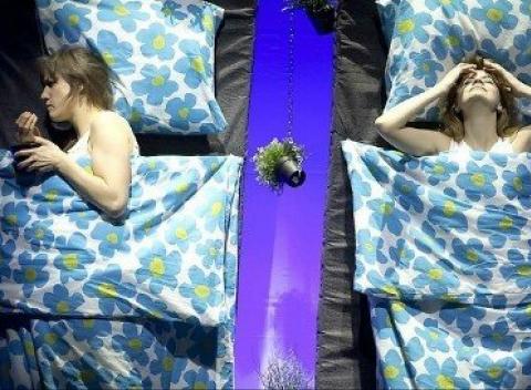 Napínavé predstavenie ruského dramatika Jurija Klavdijeva o výlete za slobodou "Poďme, čaká nás auto", 15.1.2016 o 19 h v divadle LUDUS.