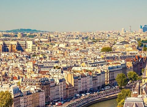 Spoznajte pamiatky Paríža počas Veľkej noci! Zájazd so skúseným sprievodcom a s kvalitným hotelovým ubytovaním.