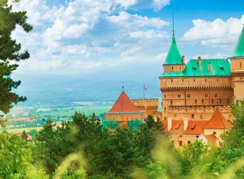 Wellness pobyt pri Bojniciach pre dvoch. Moderne vybudované ubytovacie zariadenie v centre obce Opatovce nad Nitrou.