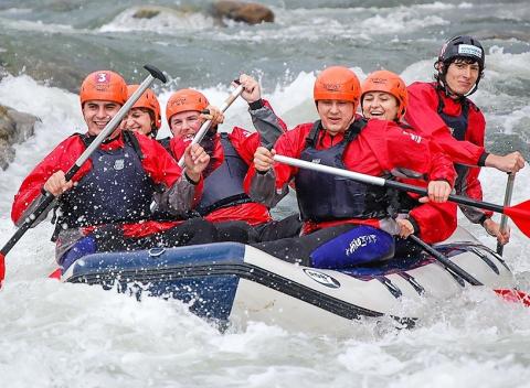 Poriadne adrenalínový splav rieky Belá. Vydajte sa za nezabudnuteľným dobrodružstvom na najdravšiu rieku Slovenska. 