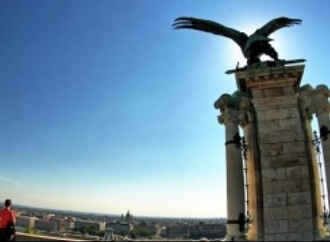 Navštívte Budapešť - mesto mnohých pamiatok, múzeí a úžasnej kuchyne. Dovolenka v Drive Inn Hotel *** pre dvoch s kontinentálnymi raňajkami.