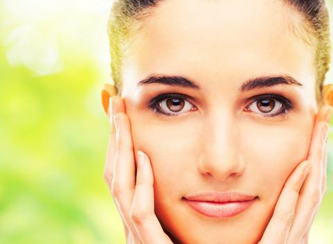 Prirodzene krásna pleť. Revolučná exkluzívna terapia plazmovou technológiou prístrojom NEW AGE či mikroihličková rádiofrekvencia.