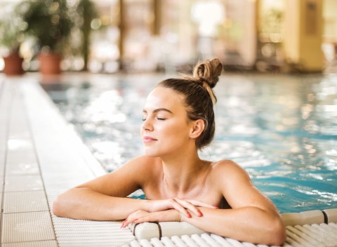 Györ: Land Plan Hotel *** s polpenziou, saunou a vstupom do kúpeľov Rába Quelle.