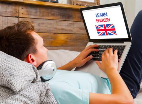 Využite 6-12 mesačný online kurz anglického, nemeckého alebo francúzskeho jazyka. Učenie pomocou interaktívnych a multimediálnych prvkov.  