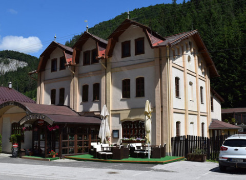 Pobyt v krásnom prostredí Slovenského raja pri lyžiarskych strediskách v penzióne Šafrán.