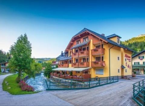 Luxusná dovolenka v rakúskych Alpách. Pobyt v Alpskom hoteli Dachstein West*** s polpenziou, wellness a bohatou ponukou športov. 