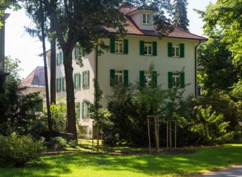 Vydajte sa za oddychom do Piešťan. Príjemné ubytovanie vás čaká vo vile Trajan.