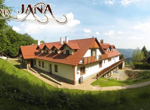 Skvelá horská chata Jana s wellness a polpenziou.   Vyrazte na výlety po okolí bicyklom alebo pešo a vychutnajte si oddych na samote. 