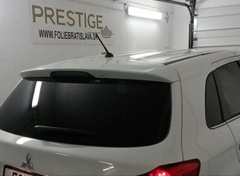 Autofólie aj s inštaláciou na okná. Získajte atraktívnejší vzhľad vozidla a až 80 % odrazených slnečných lúčov.