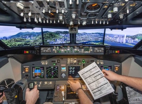 Zážitok pre simulátorových letcov - na výber rôzne nebezpečné letiská - Madeira, Samos, St Maarten...