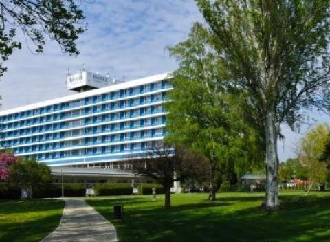 Idaeálna rodinná dovolenka pri Balatóne v Maďarsku. Pobyt v luxusnom hoteli Annabella*** Superior s polpenziou a wellness. 