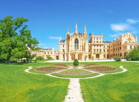 Južná Morava s polpenziou a jazdou v koči v Penzióne Hippoclub Lednice.