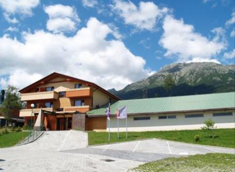Užite si relax v srdci tatranskej prírody. Hotel Palace Grand*** vám poskytne komfortné ubytovanie.