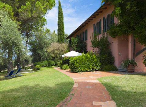 Pobyt v Toskánsku uprostred magického trojuholníka: Florencia, Siena a Pisa. Dovolenka v tradičných apartmánoch na toskánskom vidieku.