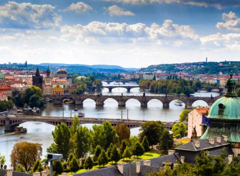 Spoznajte krásy a pamiatky českej metropoly Praha. Romantika pre dvoch v rodinnom hoteli Balkán*** neďaleko centra pri Vltave. 